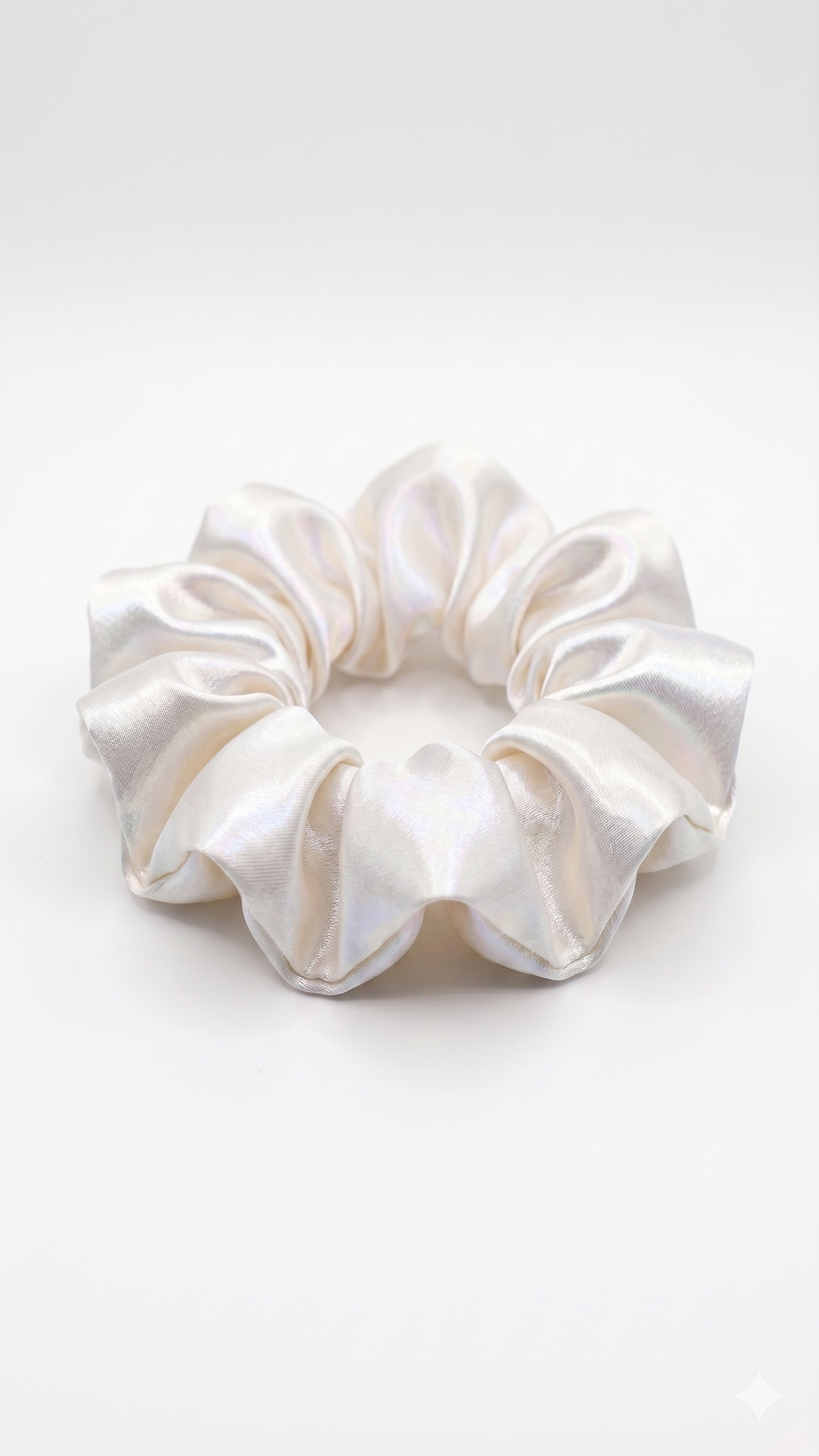 Essential Chic – Scrunchies de Satín Premium