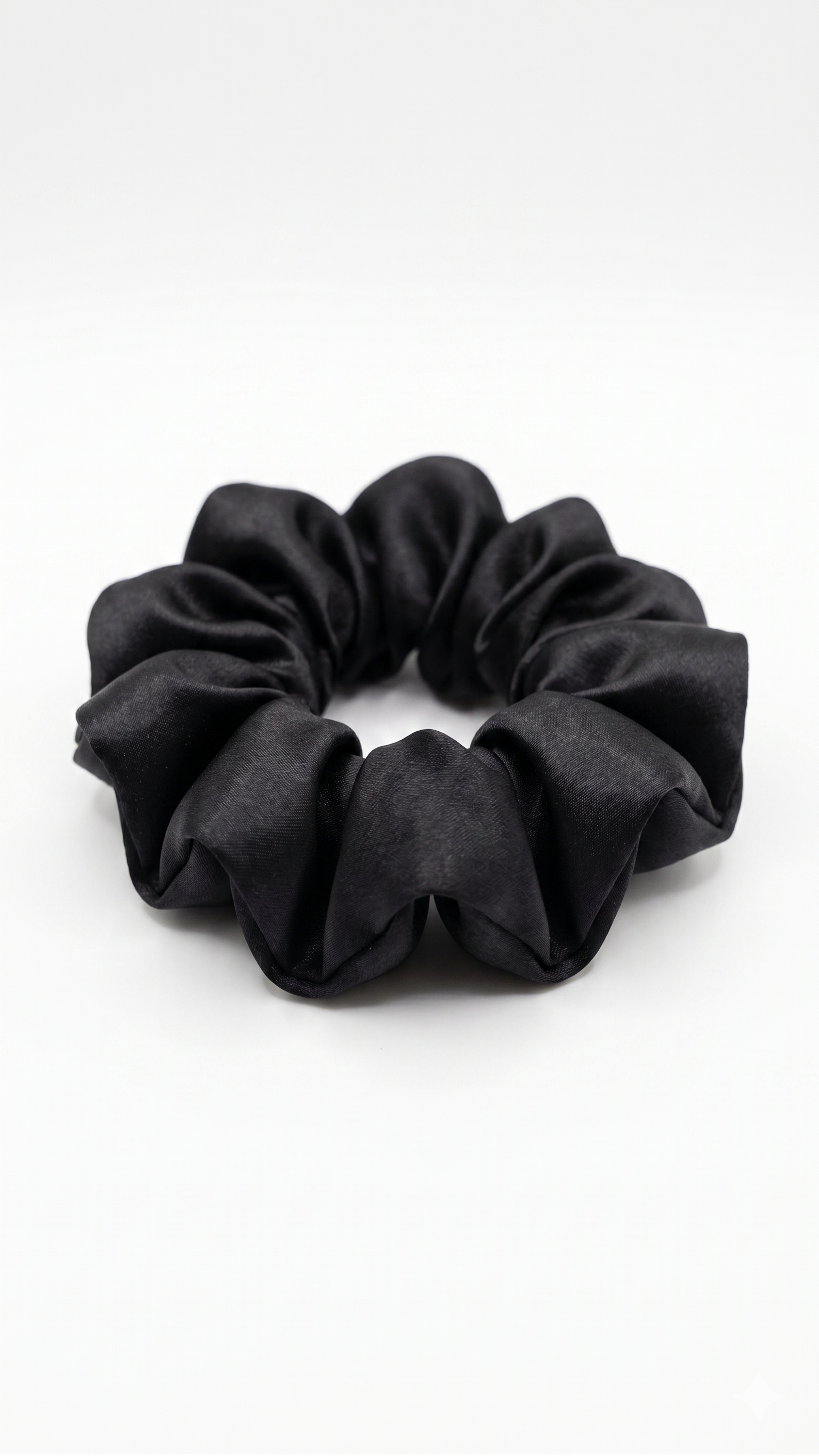 Essential Chic – Scrunchies de Satín Premium
